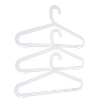 Набор вешалок плоских р.48-50, 3шт, цветные/белые, пластик, арт. Р2914НС3 